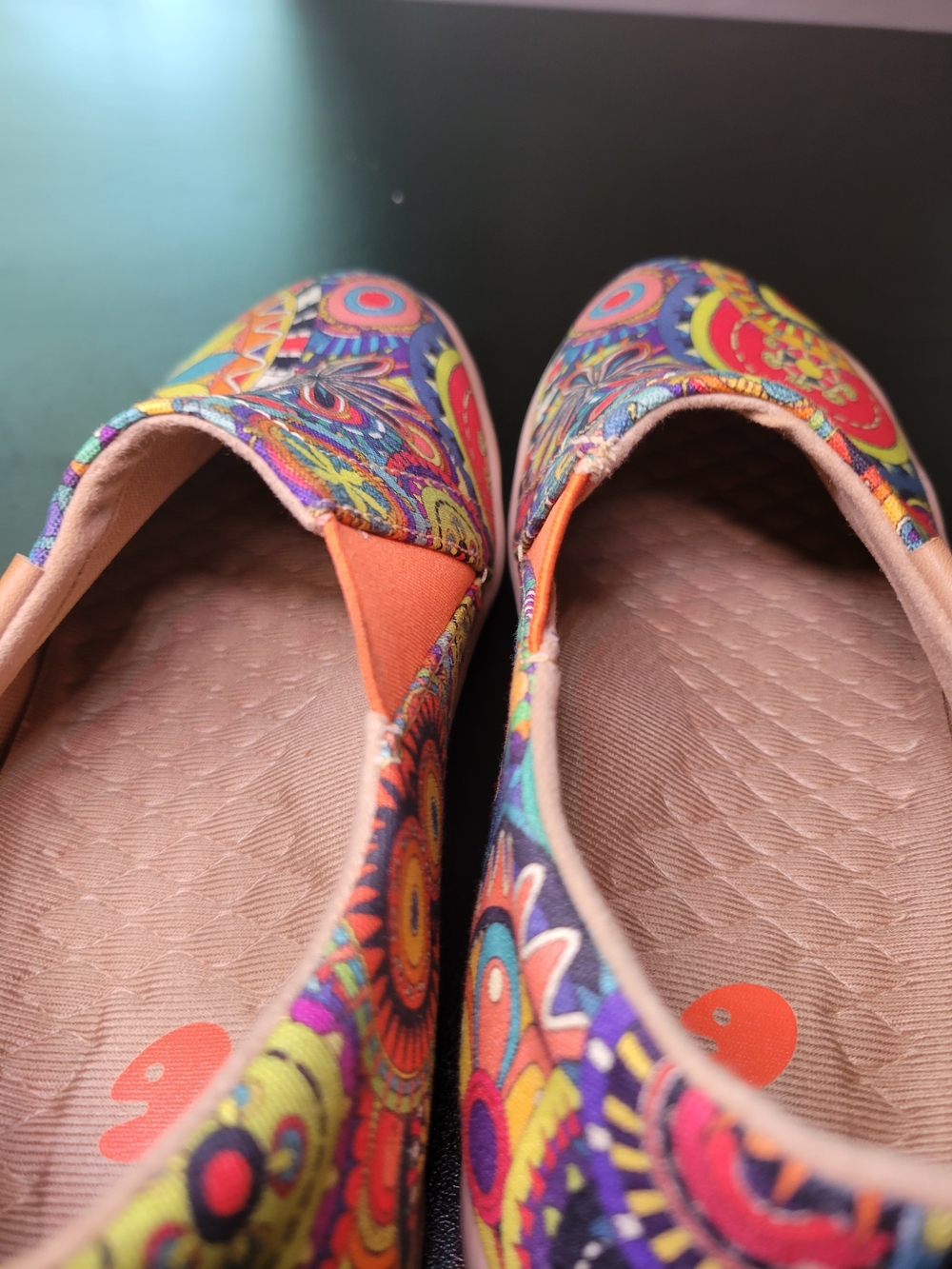 UIN Women's Slip On Shoes Womens Size 6 - Picture 7 of 7